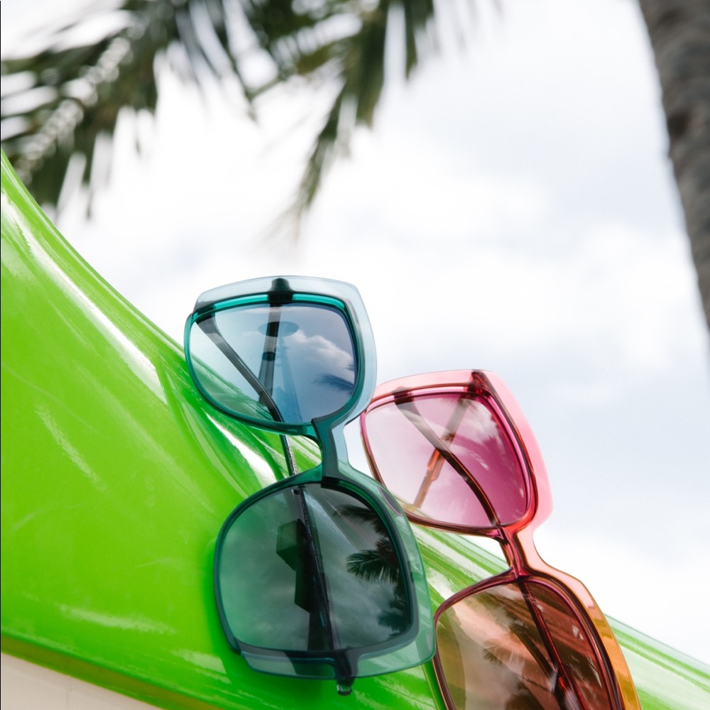 Sunglasses NEW - Picture 3 of 3